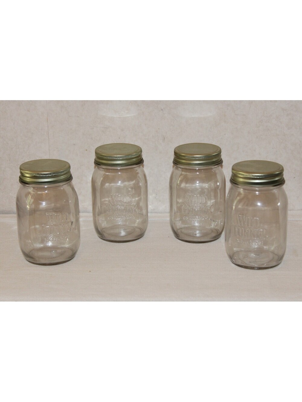 NEW Wild Turkey Bourbon Mason Jar Drinking Glasses w/Lids Set of 4 Barware